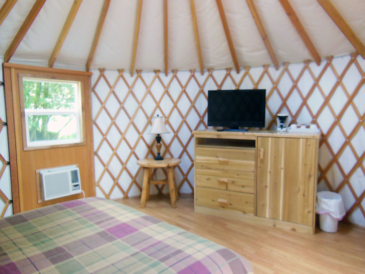 Oregon Coast Cabins RV Sites Yurts Loon Lake Lodge & RV Resort